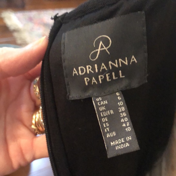 Adrianna Papell beaded black gown size 6 - Picture 10 of 10